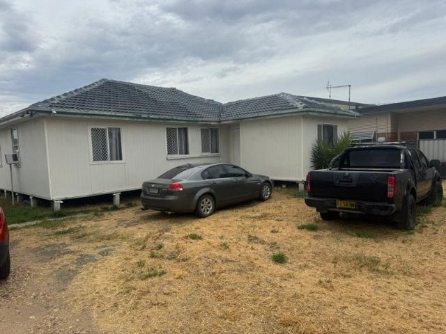 Spacious 5 Bedroom Home