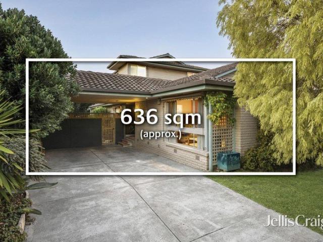 Spacious Family Living with Studio Flexibility in Prime Grovedale Location