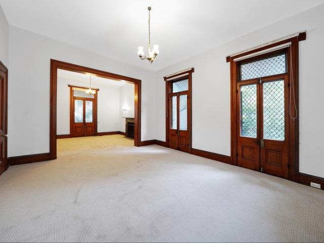 Spacious 5 Bedroom Home in Prime Marrickville Location