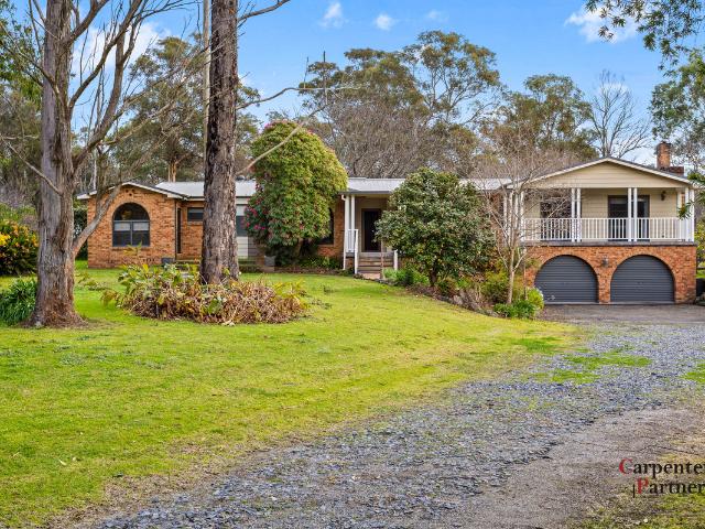 Spacious 5 Bedroom Home on Approx. 2.8 Acres