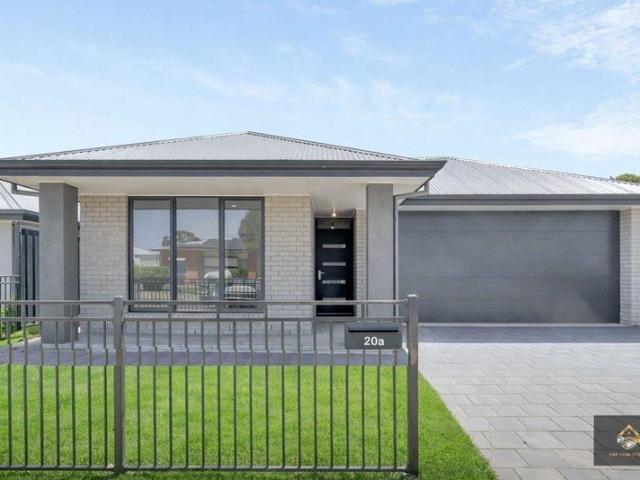 Spacious 5 Bedroom Rental House in Davoren Park Perfect for Families and Entertaining!