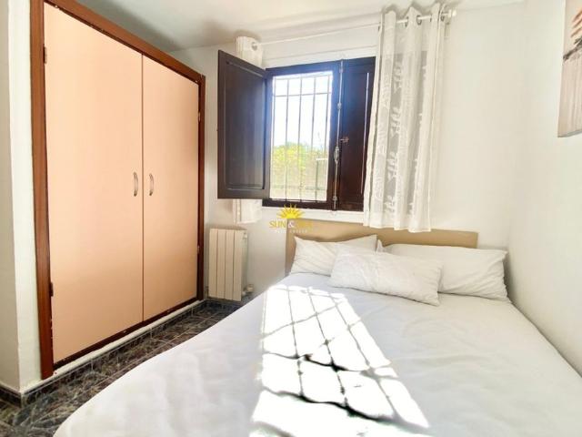 SPACIOUS 5 BEDROOM VILLA WITH PRIVATE POOL AND GARDEN IN CALA DE FINESTRAT