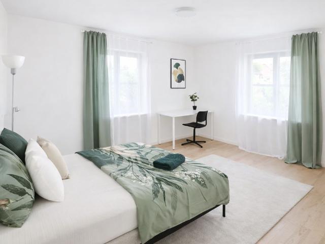 Spacious 5 room apartment in Munich Pasing, Munchen Amsterdam Apartments for Rent