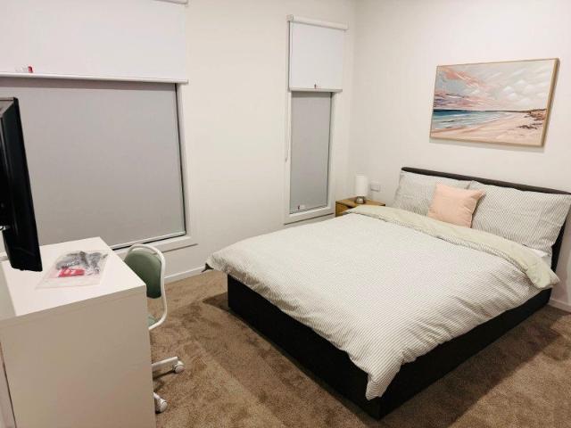 SPACIOUS 5 ROOM HOME IN LEOPOLD