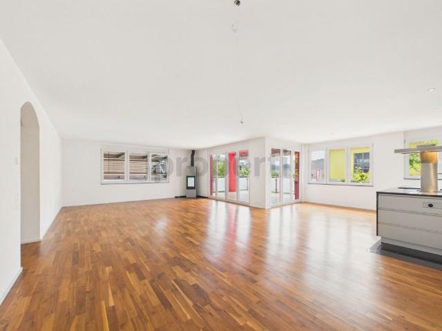 Spacious 5.5 room apartment with balcony, Wilen b. Wil
