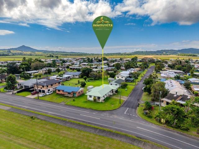 Spacious 5BR Duplex For Sale on 791m² Innisfail Estate