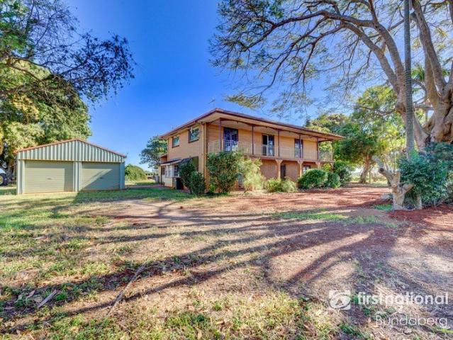 Spacious 7 Bedroom Farmhouse