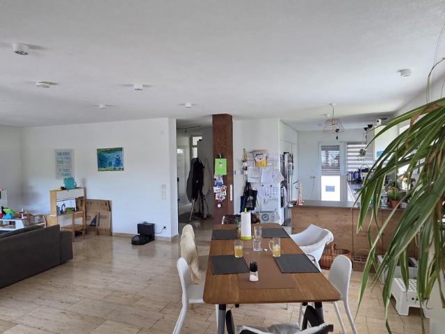 Spacious 7 room home in Ostfildern close to Kelly