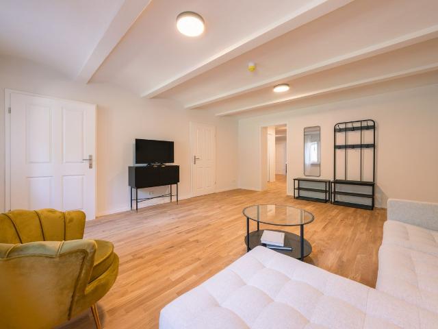 Spacious 95 sqm Apartment at Villa Moritz – 2 Bedrooms, Eat in Kitchen & Private Terrace, Potsdam Amsterdam Apartments for Rent