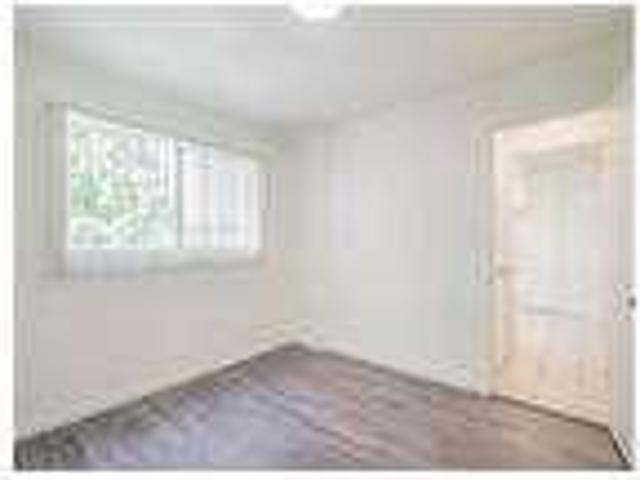 Spacious 1 bedroom, 1 bath