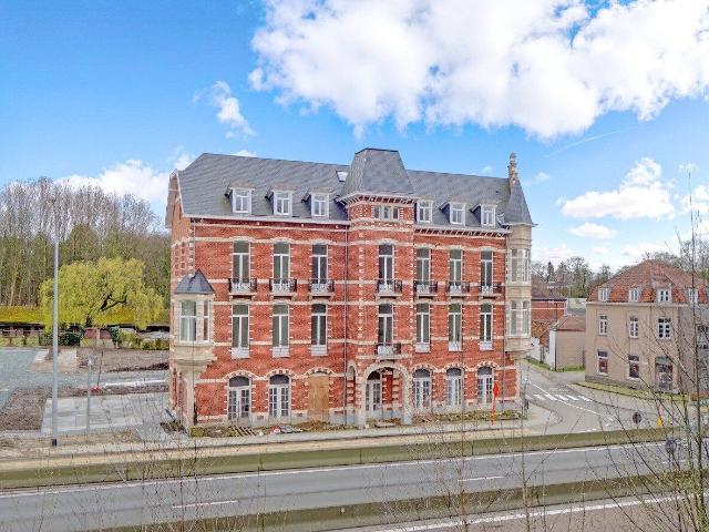 Spacious 1 bedroom apartment in a green setting