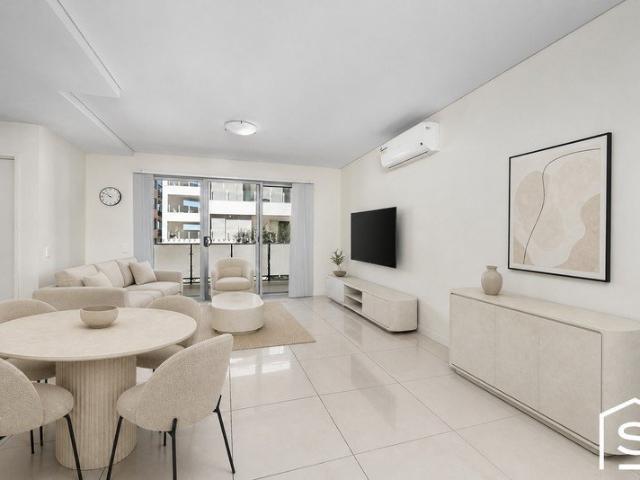 Spacious 1 Bedroom Apartment in the Heart of Bankstown
