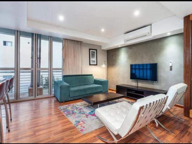 Spacious 1 Bedroom Apartment with Study & Balcony Near CTICC AVAILABLE IMMEDIATELY