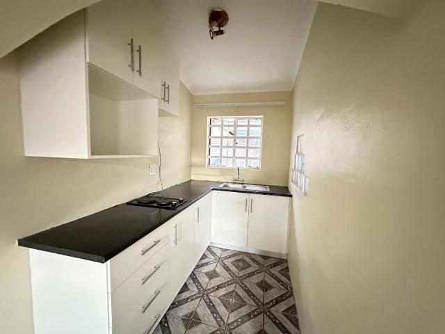 Spacious 1 Bedroom Garden Cottage to Rent in Danville