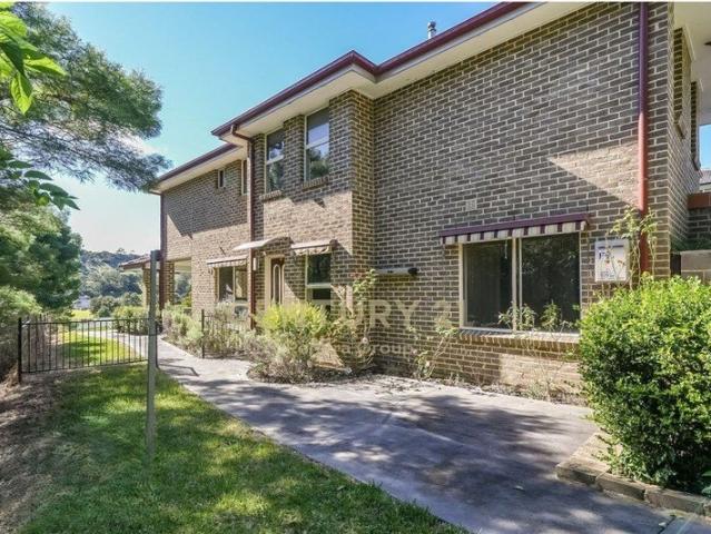 UPDATED OPEN HOME TIME | Spacious 1 bedroom granny flat