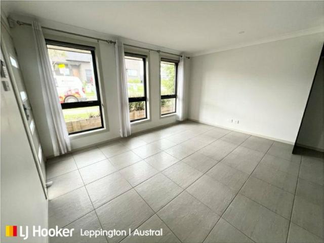 SPACIOUS 1 BEDROOM + STUDY