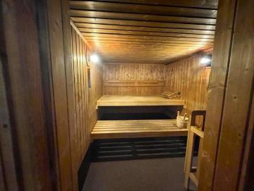 Spacious 1 room panoramic. Condominium with sauna and swimming pool
