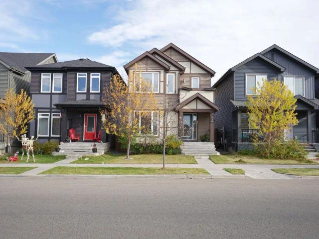 Spacious 1,750 Sq. Ft. Home for Rent in Southwest Edmonton — 4 Bedrooms House