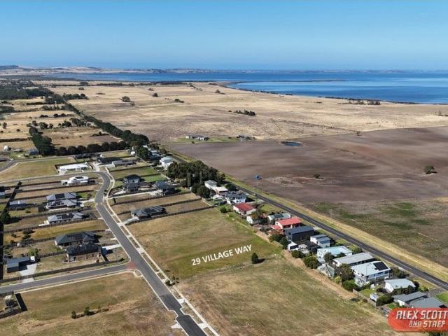 Spacious 1,995m² Block Perfect Family Home Site
