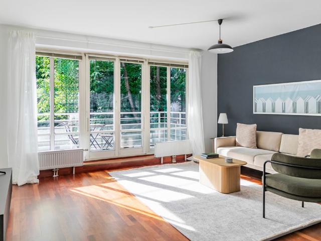 Spacious 1BR, Währing, in affluent neighborhood with lift, Vienna Amsterdam Apartments for Rent