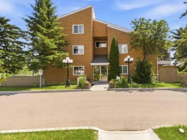Utilities Included* 2 BED/ 1 BATH CONDO APARTMENT For RENT