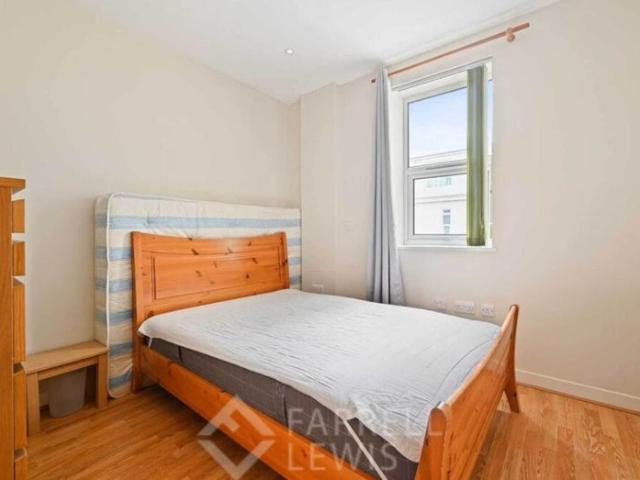 Spacious 2 Bed Bromyard House