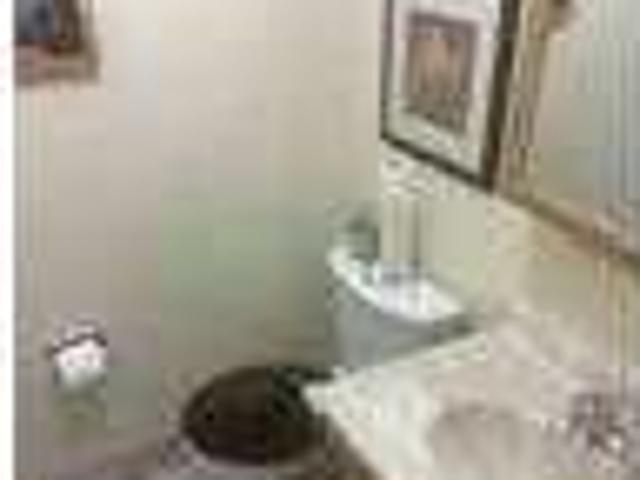 Spacious 2 Bedroom 1 Bathroom Apartment in Hartsdale