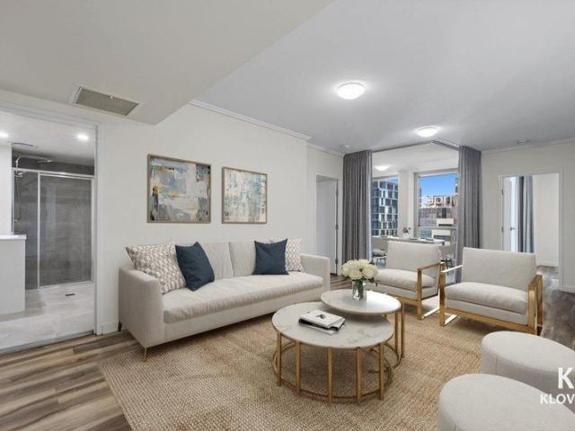Spacious 2 Bedroom 2 Bath Apartment in Festival Towers