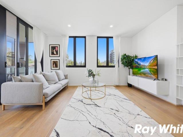 Spacious 2 Bedroom Apartment | Oversized Living & Leafy Outlooks !