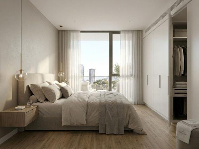 Spacious 2 Bedroom Apartment Contemporary Comfort & Convenience