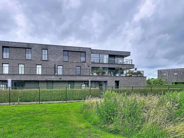 Spacious 2 bedroom apartment in a prime location in Aalter