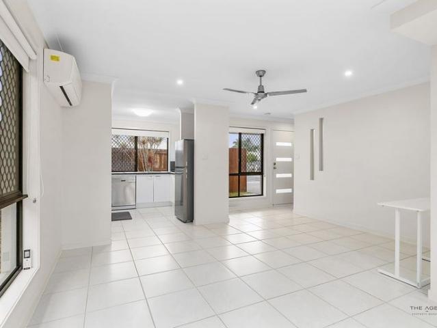 Spacious 2 Bedroom Apartment in Convenient Northside Location
