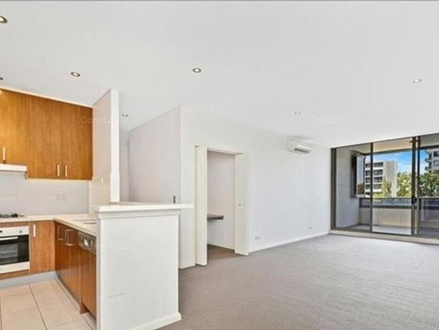 Spacious 2 Bedroom Apartment in SIENNA BY THE BAY MERITON