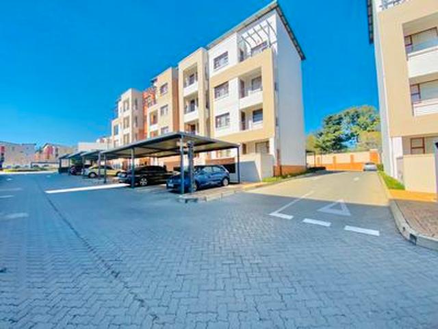 spacious 2 bedroom apartment in the.