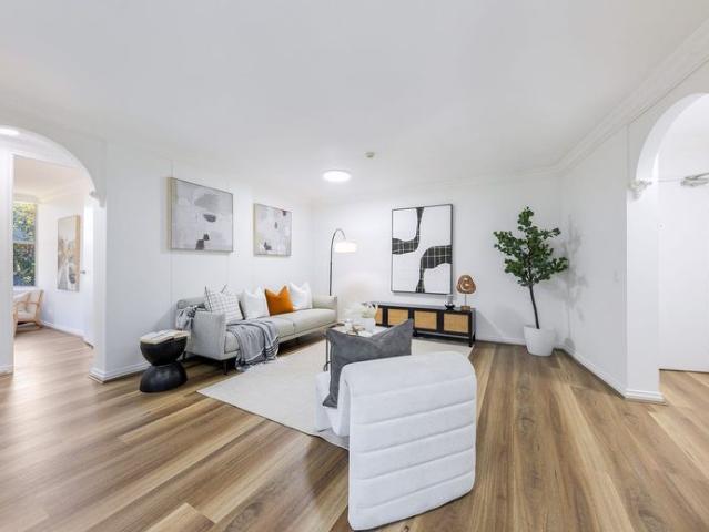Spacious 2 Bedroom Apartment in the Heart of Neutral Bay