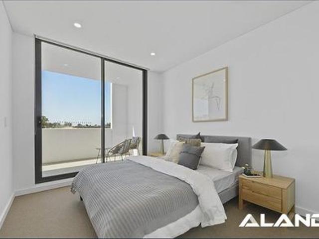 Spacious 2 bedroom Apartment In The Heart Of Schofields