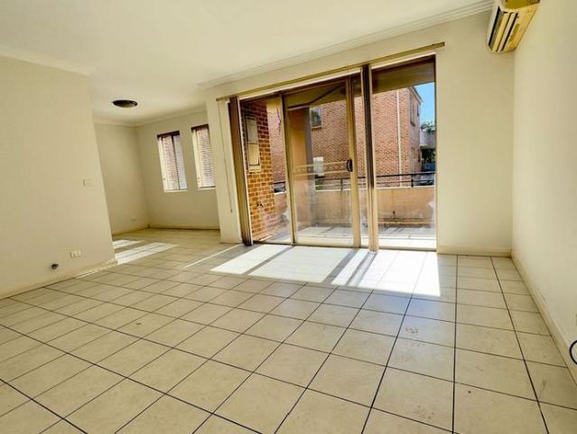 Spacious 2 Bedroom Apartment – Prime Location