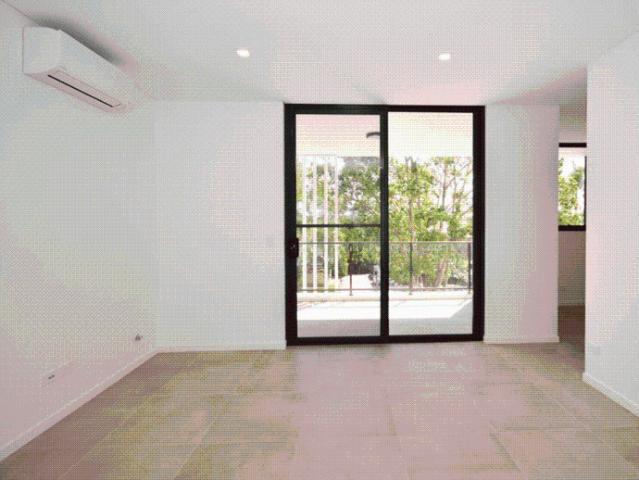Spacious 2 Bedroom Apartment + Separate Study Area