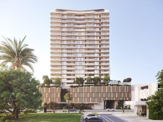 Spacious 2 Bedroom Apartment with Surfers Paradise Skyline Views