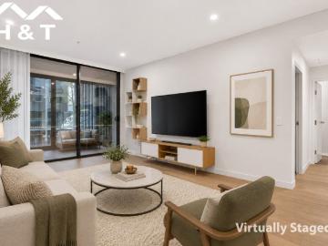 Spacious 2 Bedroom Apartment with Winter Garden in Prime Ultimo Location