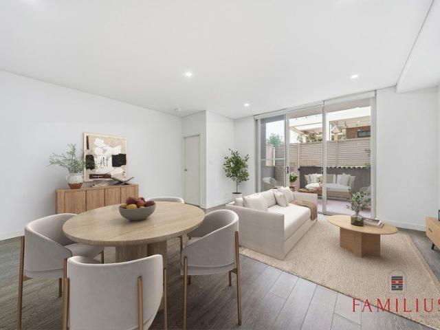 Spacious 2 Bedroom Apartment | 3 Min Walk to Station, Coles & Park