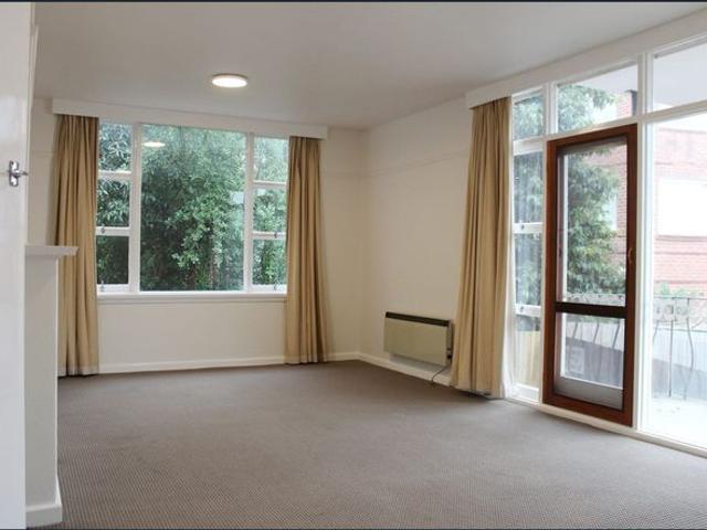 Spacious 2 bedroom Apartment