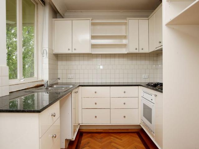 Spacious 2 bedroom apartment