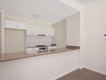 Spacious 2 Bedroom Apartments in Central Locale