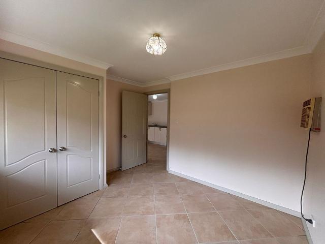 Spacious 2 Bedroom Granny Flat in Convenient Charmhaven Location