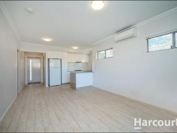 Spacious 2 Bedroom Ground Floor Apartment