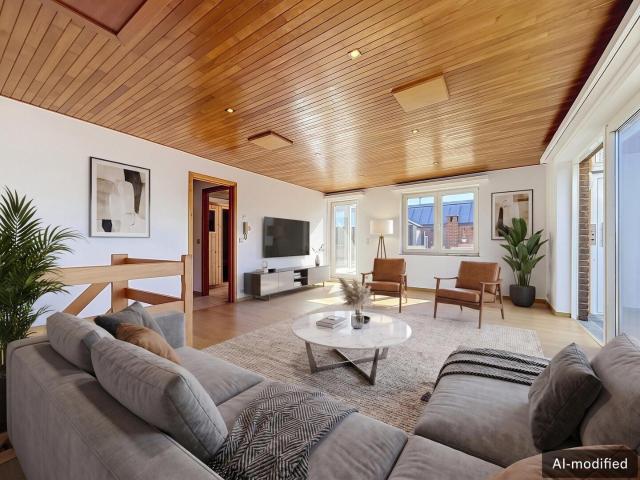 Spacious 2 bedroom duplex with sauna & private elevator