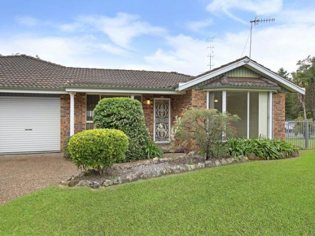 Spacious 2 Bedroom Home Close to the Beach