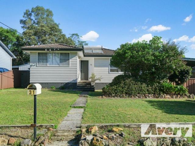 Spacious 2 Bedroom Home in a Prime, Convenient Location