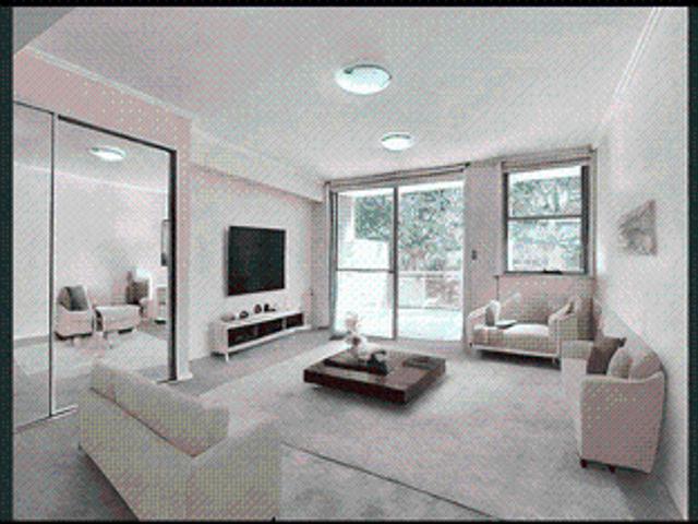 Spacious 2 Bedroom Split Level Apartment!